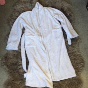 White, soft, bath and body works robe
